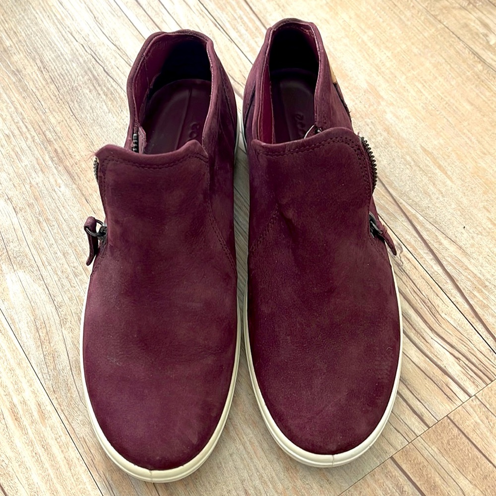 Ecco Zipper Loafers